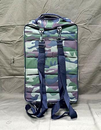 Армейский чемодан-рюкзак (объем около 40 литров)